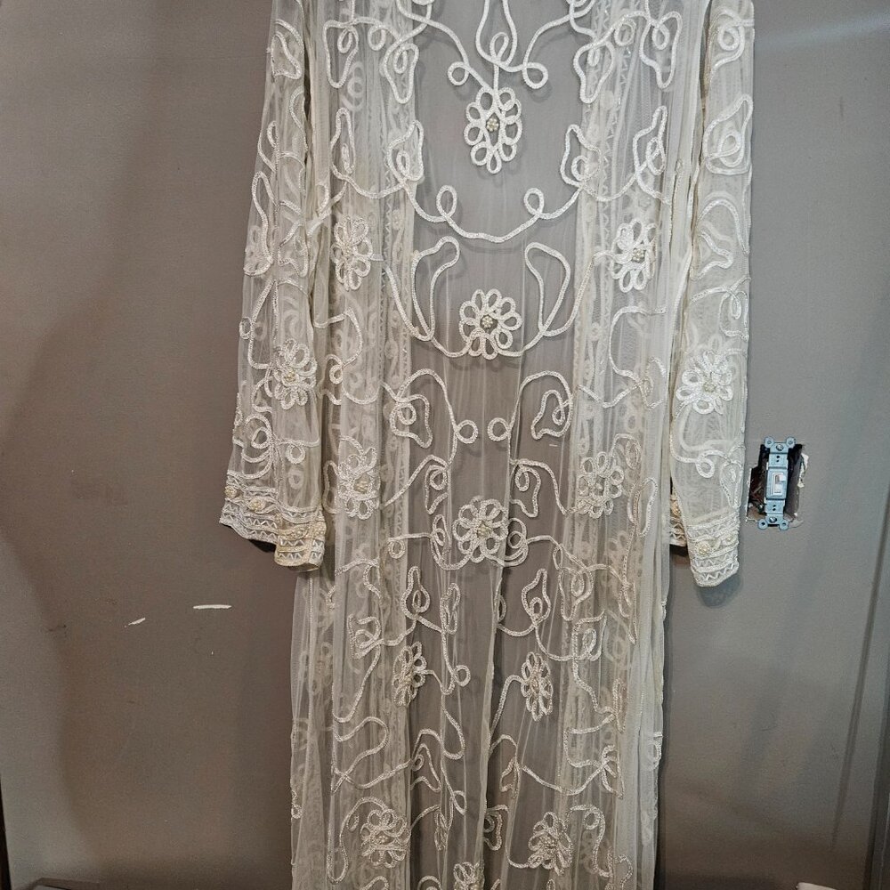 Bridal Coverup Free Size - Picture 2 of 4